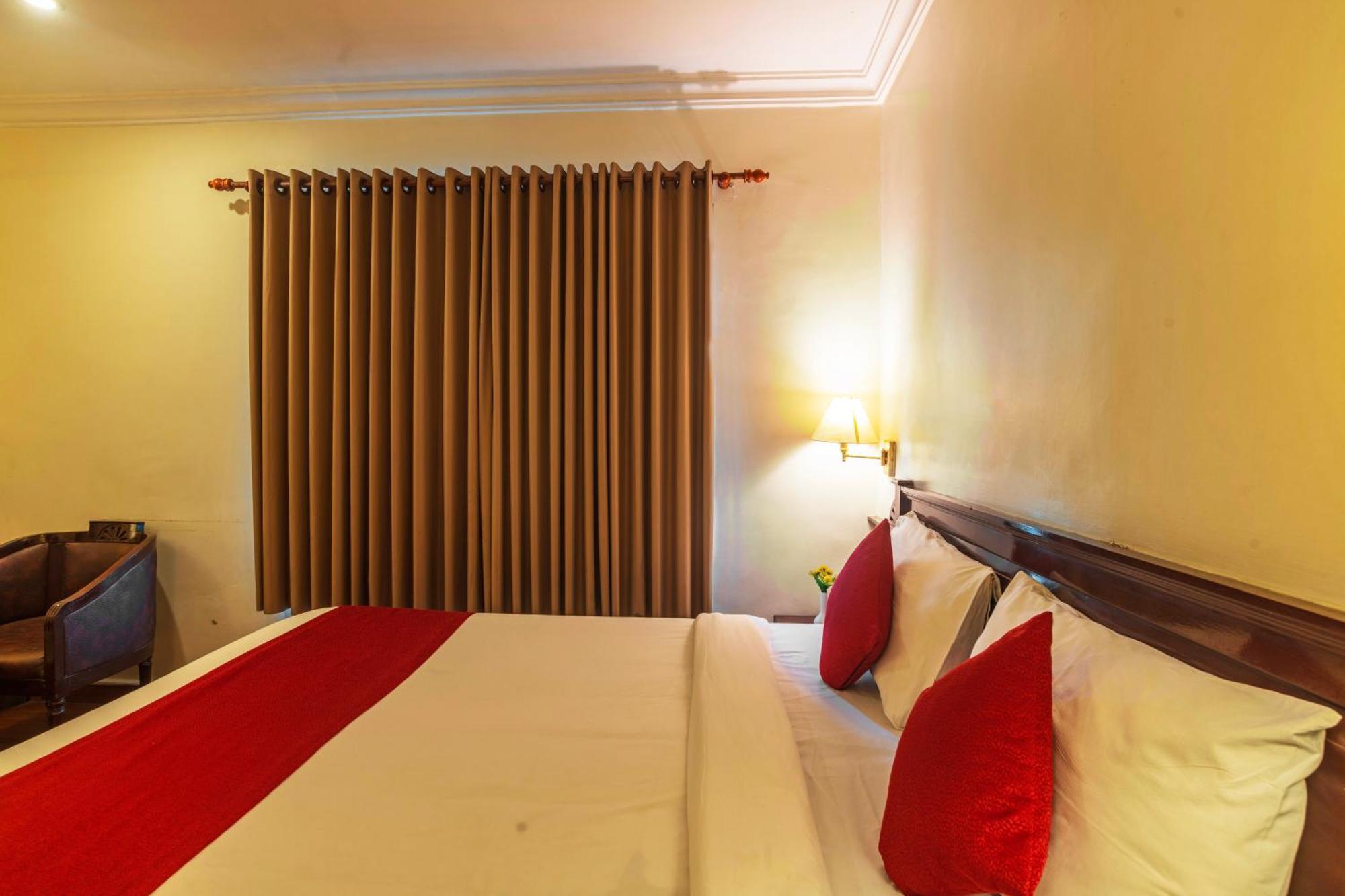 Hotel Archana Inn Kochi Номер фото