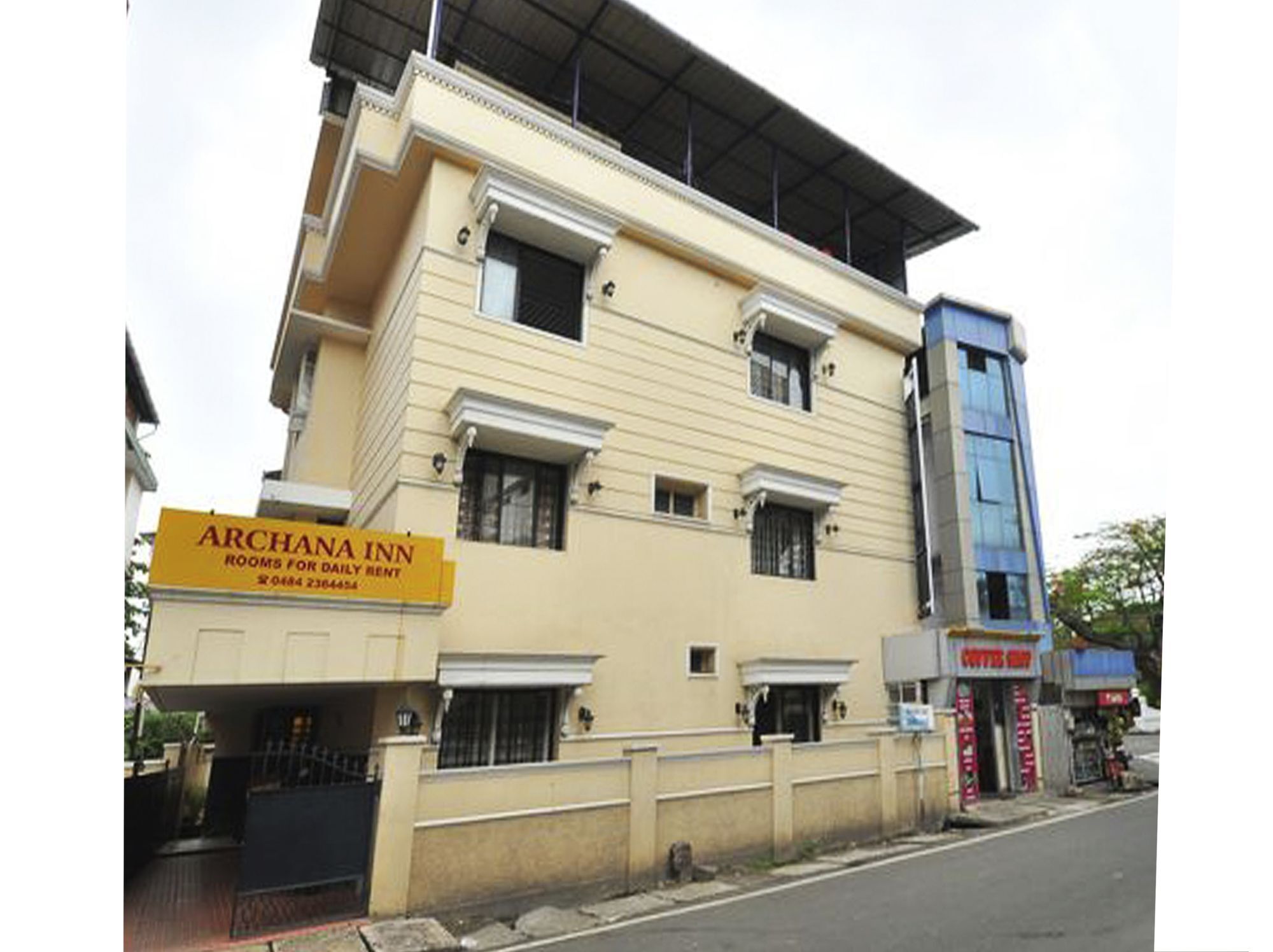 Hotel Archana Inn Kochi Екстер'єр фото