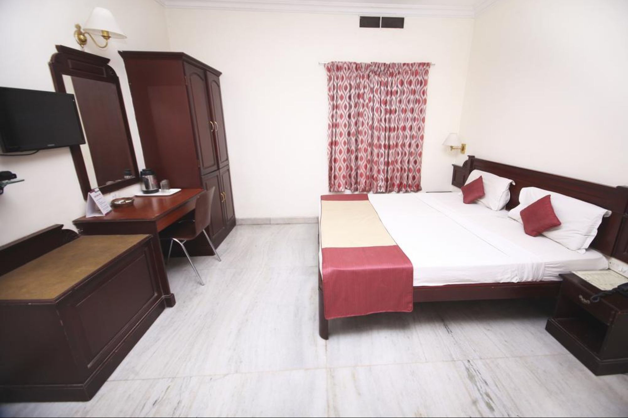 Hotel Archana Inn Kochi Екстер'єр фото