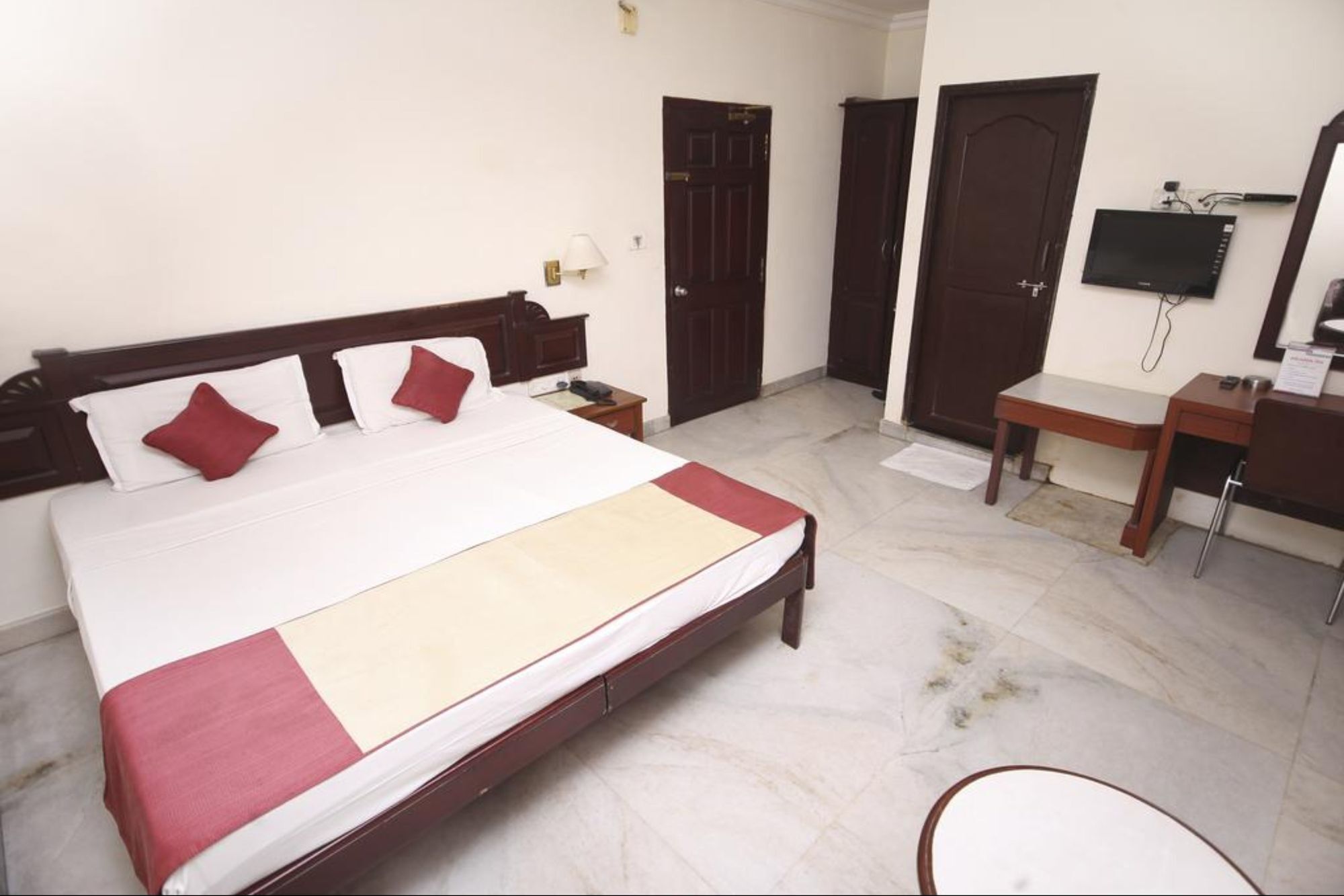 Hotel Archana Inn Kochi Екстер'єр фото